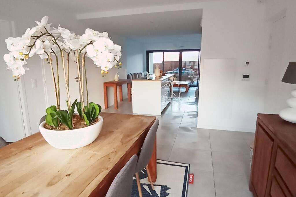 Loft Standing 100 M2 A 200 Metres De La Plage Apartment Lacanau Ngoại thất bức ảnh